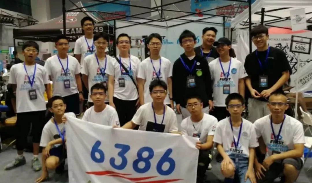 Team 6386 at the 2018 Shenzhen Regional.