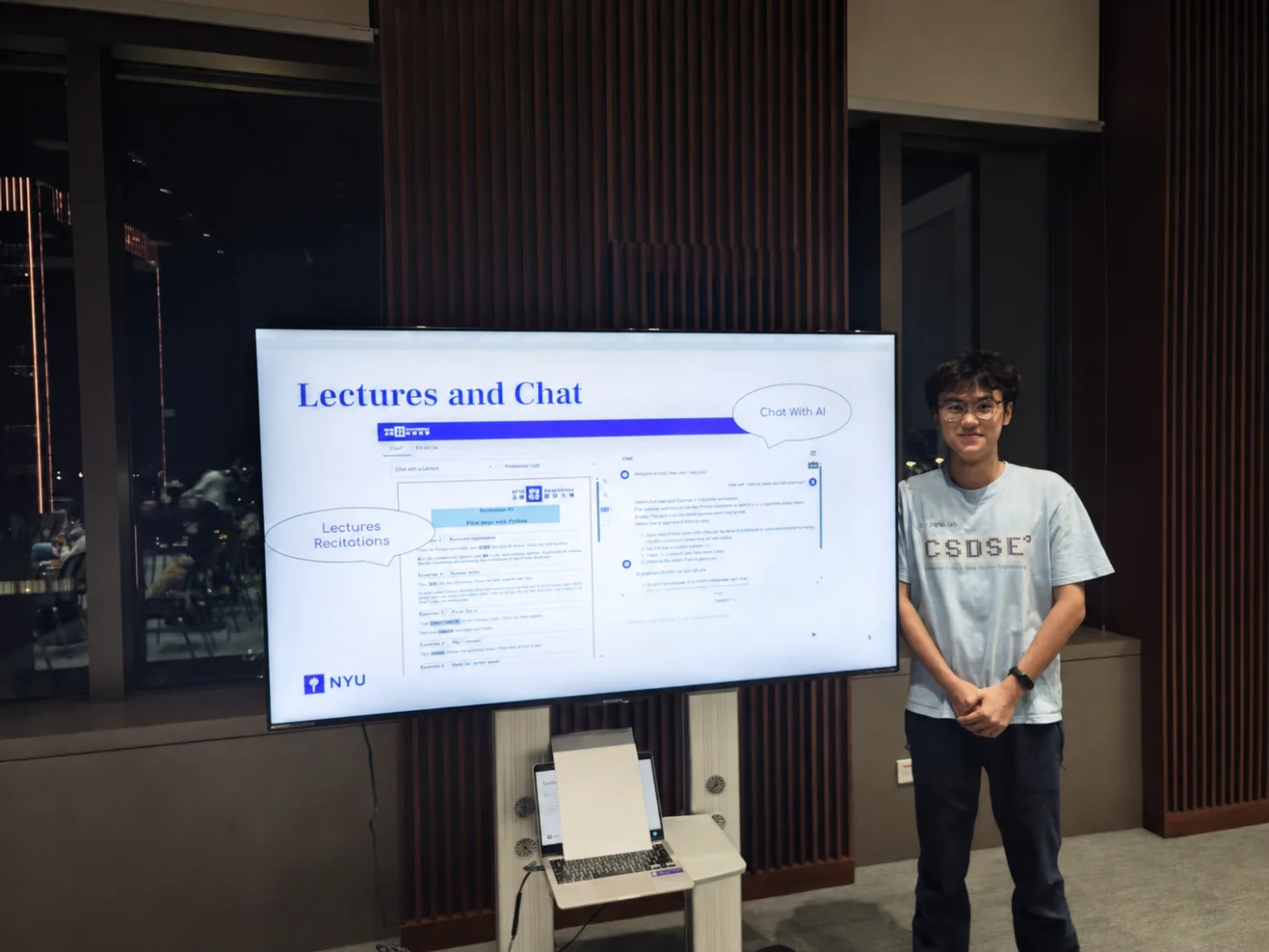Presenting Kiwi’s lecture materials and AI chat workflow at NYU Shanghai.